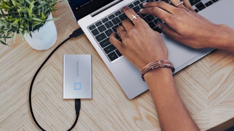 Samsung T7 Touch Portable SSD
