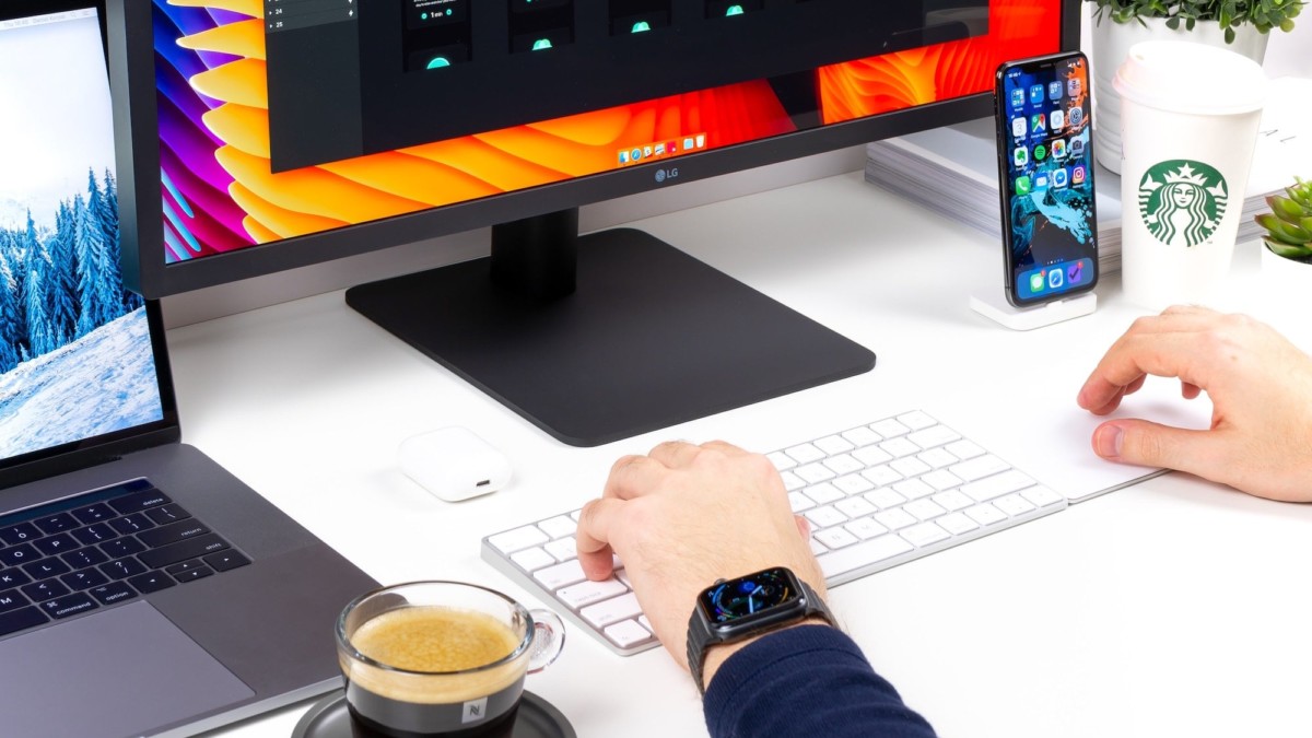 9 Smart home office gadgets to boost your productivity