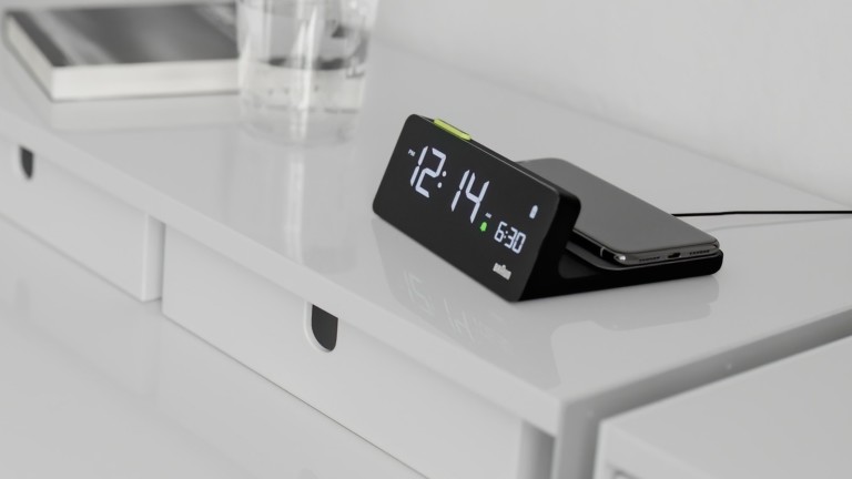 Braun BC21 Wireless Charging Alarm Clock boosts the battery of Qi-enabled devices