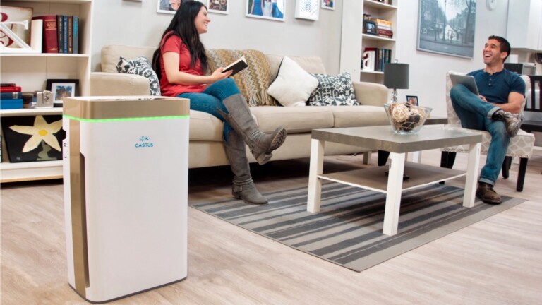 Castus air purifier & humidifier uses 7 technologies to purify, sanitize & humidify air