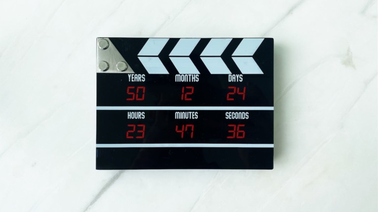 ClapperTime Hollywood clapboard clock reminds you of the importance of time