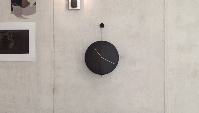 Gessato Trace Wall Clock exudes elegance with its modern design and minimalist lines