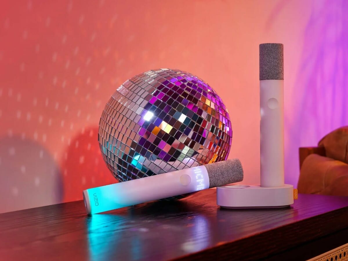 MicMe: Soundbar with Built-in Karaoke and Access to 85,000 Songs by VIZIO on Gadget Flow