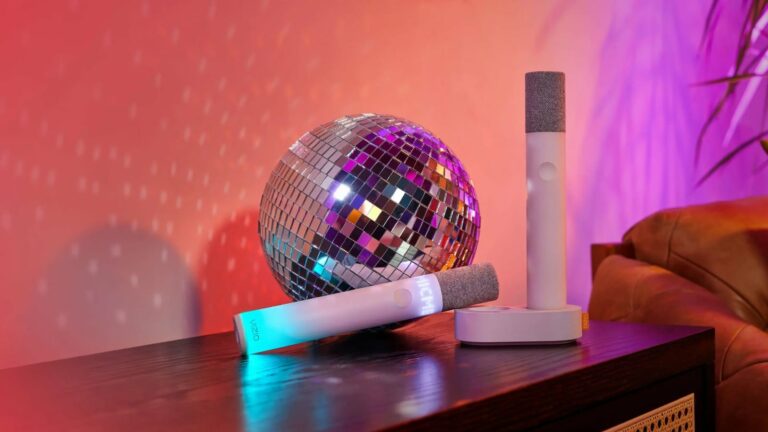 MicMe: Soundbar with Built-in Karaoke and Access to 85,000 Songs by VIZIO on Gadget Flow
